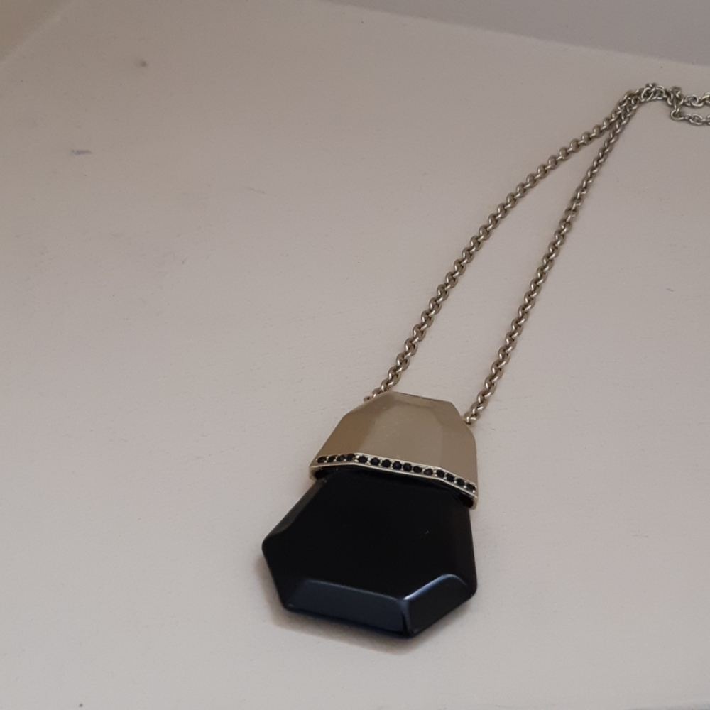 Cute necklaces - Picture 3 of 4